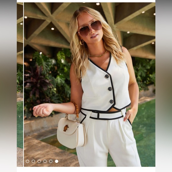 VICI two-piece set! - Picture 3 of 4